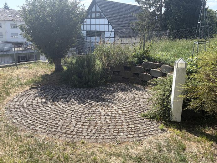 Luminoso appartamento di 1 locale con vista sul giardino – Foto 10