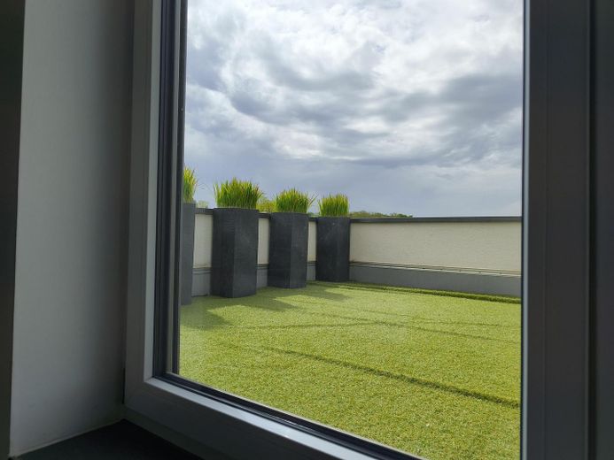 Edificio residencial y comercial con nave, oficinas, vivienda, jardín 507qm – Foto 17