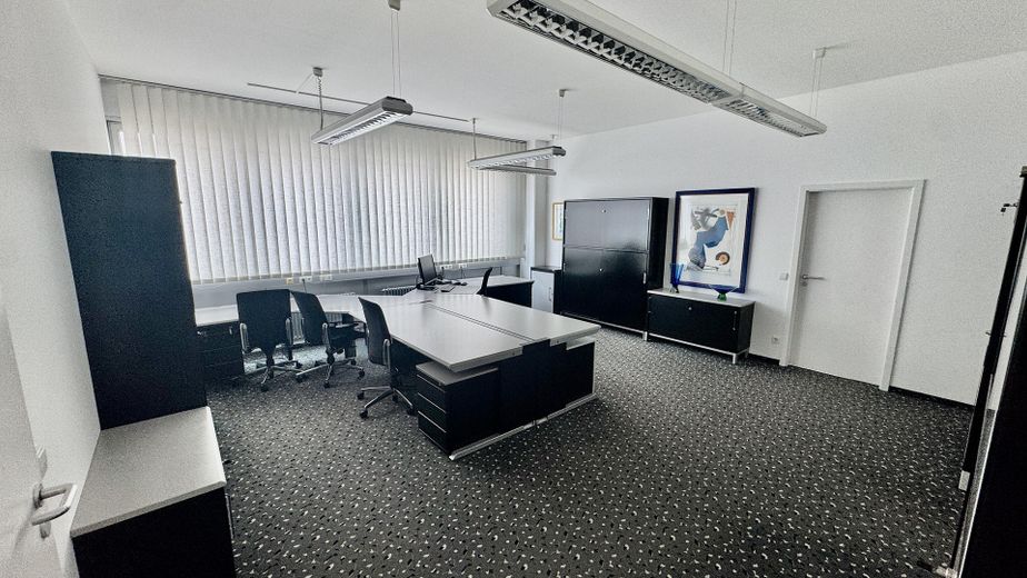 Repräsentative EG Bürofläche in gepflegtem Bürohaus – Einzelbüro A