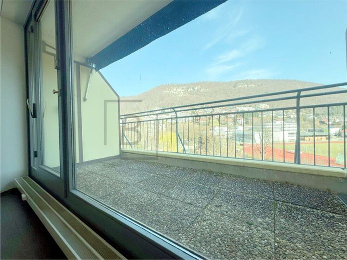 Kompaktes Mikro-Apartment mit Balkon in direkter Nähe AlbThermen Bad Urach – Balkon