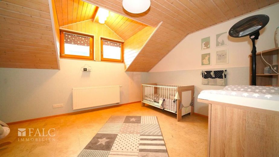 Dürfen wir vorstellen? Ihr Traumhaus! - FALC Immobilien – Für den Nachwuchs