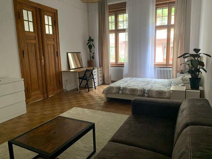 Großes Wohnzimmer