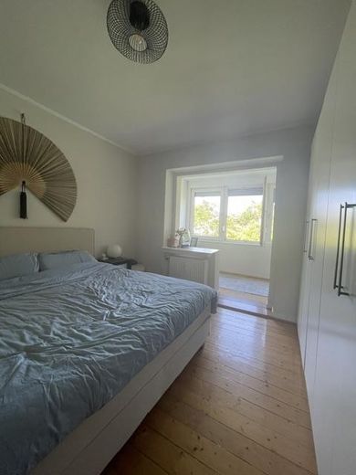 Sehr schöne 3-Zimmerwohnung mit Balkon in Eller! Bad mit Tageslichtfenster – Schlafzimmer