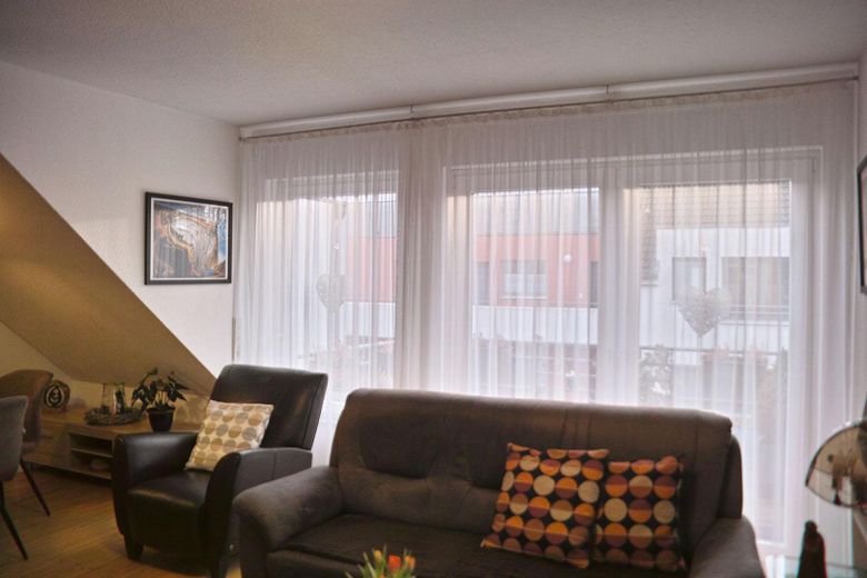 Fensterfront zum Balkon