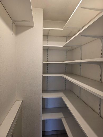 Rara opportunità nel Kreuzviertel: appartamento su due livelli, ca. 145 m², 4 locali, balcone – senza provvigione – 3. OG_Abstellraum (2)