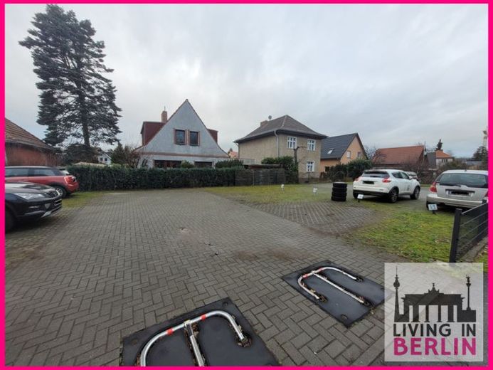 Außenstellplätze frei! – Foto 1