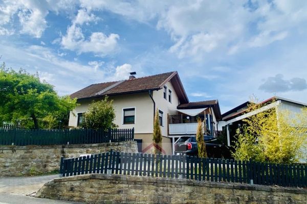 Haus in Viechtach sucht Familie