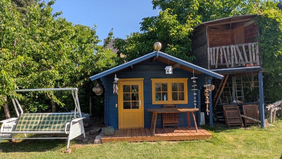 Baubiologischer, moderner Wohntraum in Top-Lage  · Chemnitz - Glösa-Draisdorf – Ansicht Gartenhaus Baumhaus