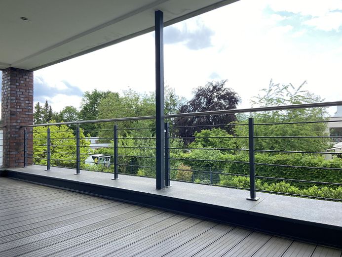 Hochwertige, neuwertige und großzügige Maisonettewohnung in Münster-St. Mauritz !! – Loggia
