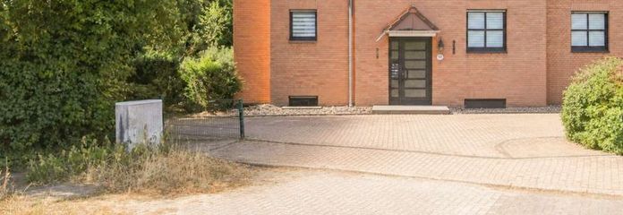 Commission-free! Vacant 2-room condominium approx. 52 m² with terrace & garden in Mülheim-Saarn