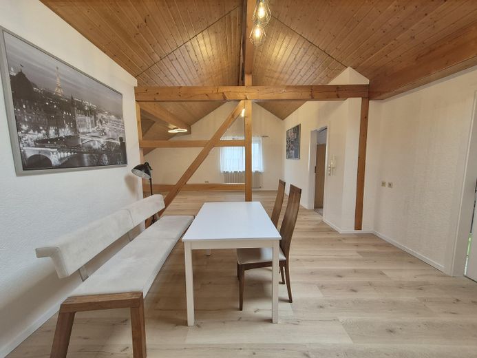 Außergewöhnliches Mehrfamilienhaus mit Aussicht und Ausblick – Dachgeschoss