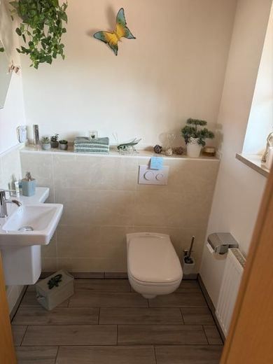 Maison individuelle avec grand terrain à Honerdingen – Gäste WC