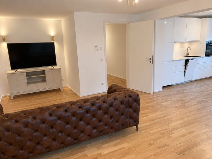 möblierte Wohnung mit Balkon - modern, hochwertig & sofort bezugsbereit – Foto 1