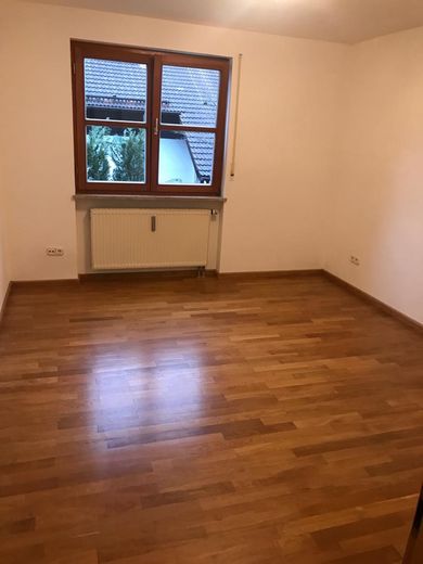 Atrakcyjne mieszkanie 3-pokojowe na sprzedaż w ekskluzywnej dzielnicy willowej Pullach (Großhesselohe)! – Zdjęcie 7