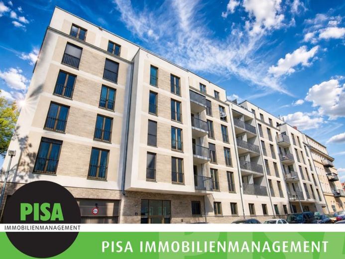I Edificio posteriore nel Rohlands Hof I 2° piano superiore I 2 locali I Parquet I Balcone I Doccia I Posto auto in garage interrato I – Foto 1