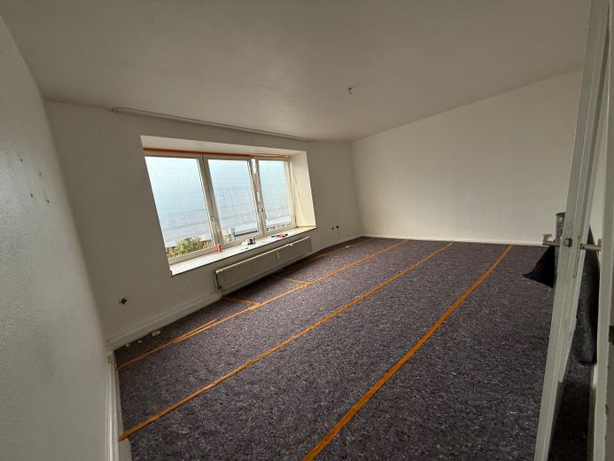 Frisch renovierter Wohntraum mit Panoramablick über die Gladbecker Innenstadt – großzügiges Wohnzimmer
