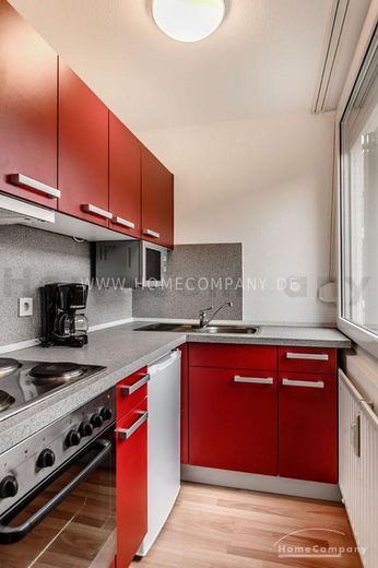 Hell und modern möbliertes  Appartment zwischen München-Harthof und Lerchenau – 37153aede75d0835b16381612c4744ff011d6787.jpg