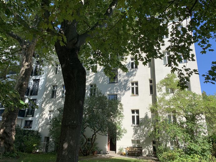 442 qm top sanierter Altbau auf Alt Stralau – Foto 3