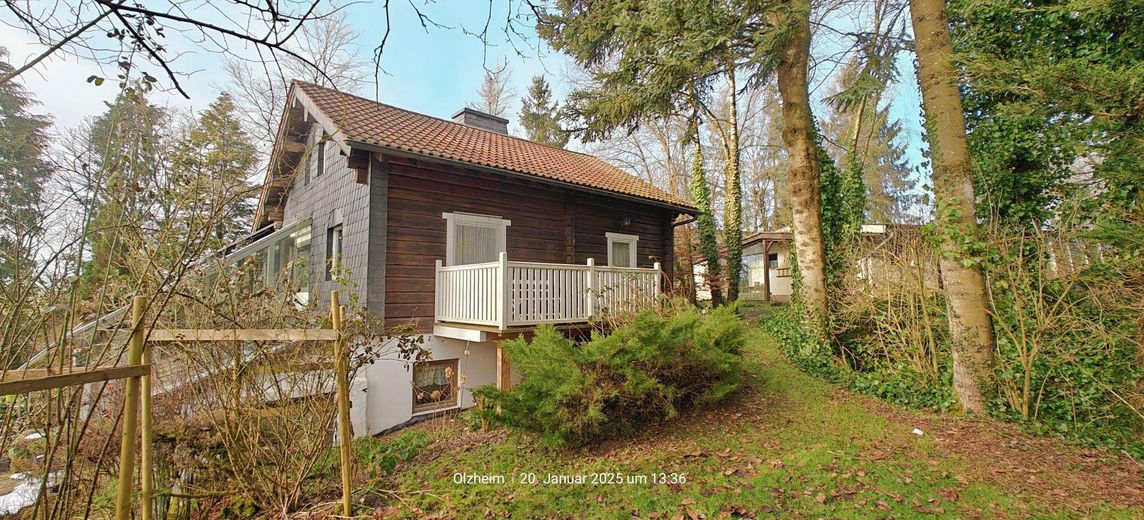 Haus mit Ost-Terrasse