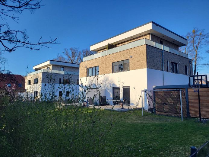 Citylage Falkensee - Doppelhaushälfte mit Dachterrasse für Selbstnutzer oder Anleger – फोटो 16