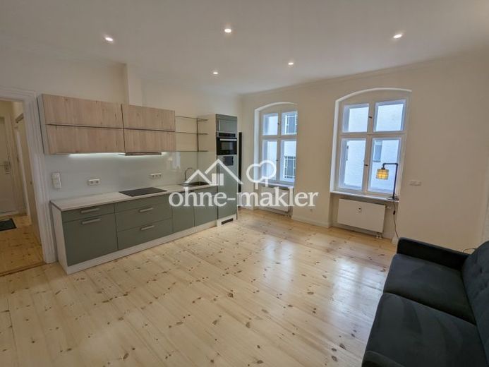 MERKEZİ KONUM + HEMEN TAŞINMAYA HAZIR - EBK-EBS'li 2 odalı Spree-Charlburg - komisyonsuz – Fotoğraf 1