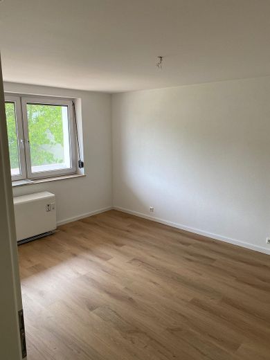 Frisch sanierte 3-Zimmer ETW mit separatem Eingang – Schlafzimmer