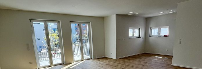 Wohnzimmer & Küche