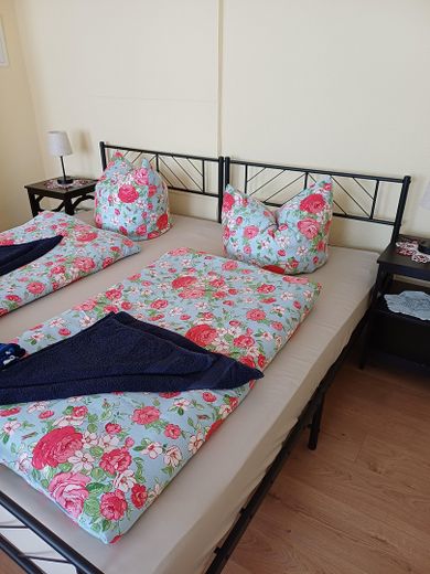 Apartamento amueblado en alquiler – Foto 2