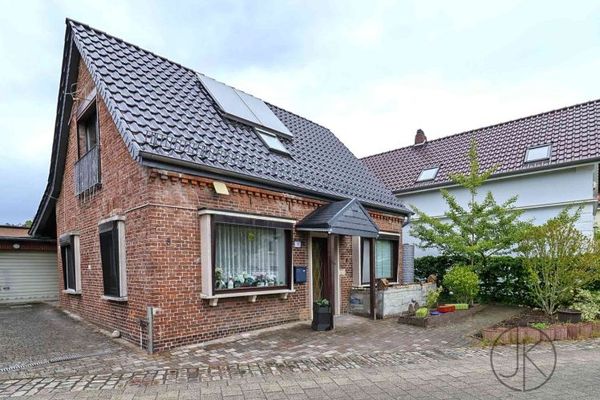 ***Einfamilienhaus in Bremen-St. Magnus mit Wintergarten & Garage