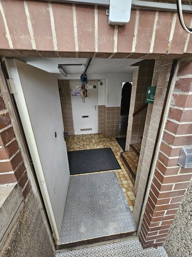 2 Familienhaus mit Appartement in guter Lage zur Ferienvermietung geeignet – Foto 33
