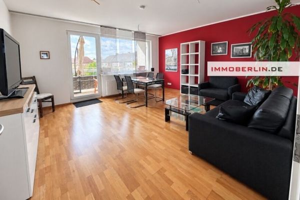 IMMOBERLIN.DE - Hell & gemütlich! Wohnung mit Südloggia & Lift nahe Tempelhofer Feld