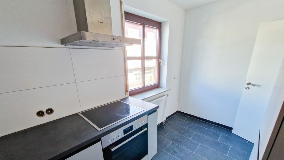 Renovierte 2-Zimmer-Wohnung in Korb mit Garagenstellplatz & Terrasse – Küche