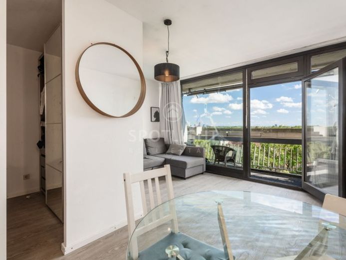 Appartamento con balcone esposto a sud e vista sulle Alpi direttamente sulla U6 - su diritto di superficie – Foto 1