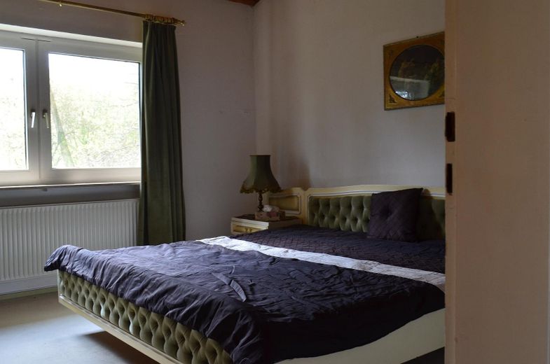 Stilvoll renoviertes Landhaus mit großzügigen Räumen – Gästeschlafzimmer OG