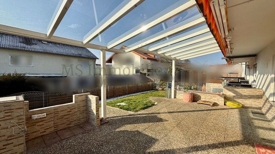 EG links Terrasse Ansicht 2