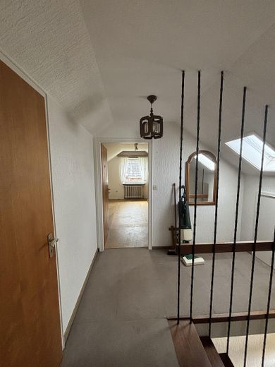 solides Einfamilienhaus an der Elbe – Foto 17