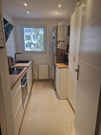 Stilvolle 3-Zimmer-Wohnung mit Balkon in der Gotha-Allee (provisionsfrei) – Foto 5