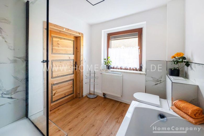 25170 HomeCompany Dresden Möbliert/Furnished Reihenhaus in Pirna max. 4 Personen – c0e2dd4d9a87966aef31320610c7c207fbb04f9f.jpg