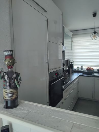Mein's wird Dein's – Einziehen und wohlfühlen! – Blick zur Küche