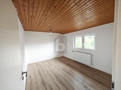 IHRE BESSERE HÄLFTE MIT 2 WOHNEINHEITEN – 1765522583_9e8a33.jpg
