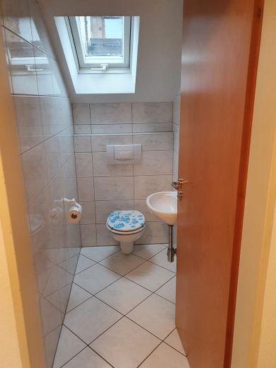 Dachgeschosswohnung Auenwald Lippoldsweiler 4-Zimmer – WC 