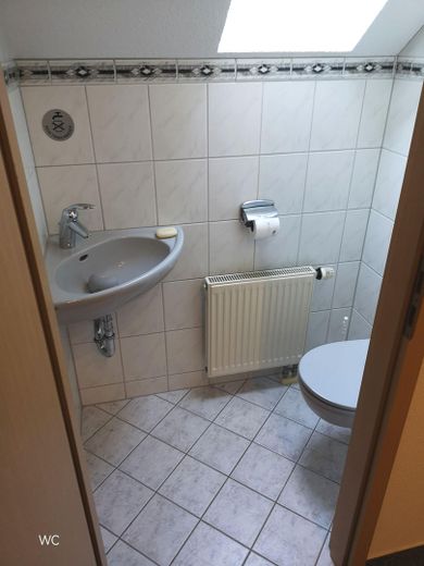 Bright office premises in a quiet location in 13467 Berlin-Hermsdorf – WC