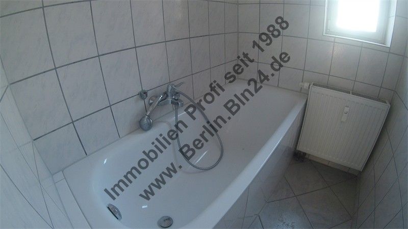3er WG tauglich - Mietwohnung mit Wannenbad und Fenster – G0017217