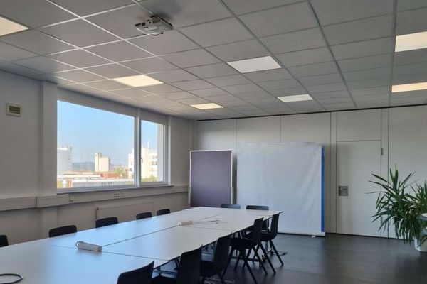 73207 Plochingen: Reprezentacyjna kondygnacja komercyjna, 
do biura, gabinetu, produkcji lub powierzchni wystawienniczej