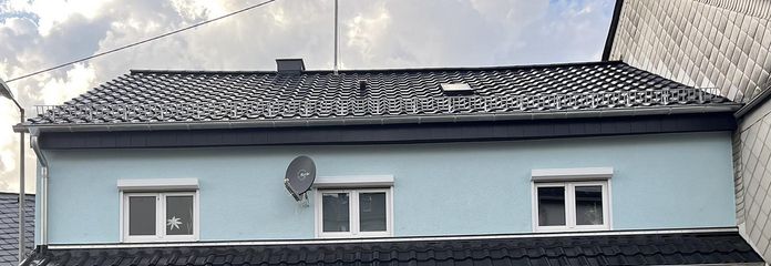 Einziehen, loskochen & wohlfühlen: Modernisiertes XL-Haus mit Traumküche, Komfort-Garage & Garten – Haus-Ansich