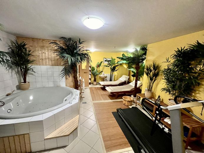 Wellness (Sauna, Sanarium,etc)
