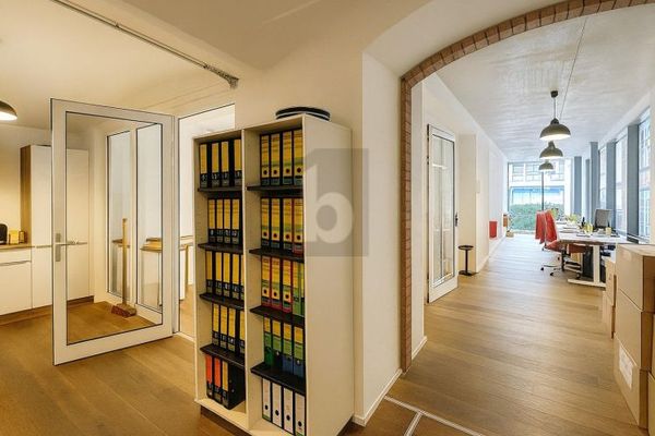 MODERNE BÜROETAGE IN BESTER LAGE