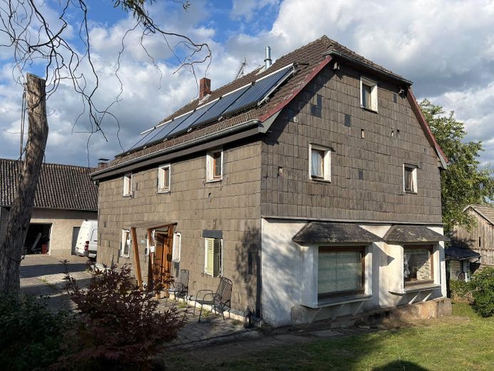 Parcela de 1200 m² en Lohmar-Scheiderhöhe con edificaciones antiguas – Foto 1