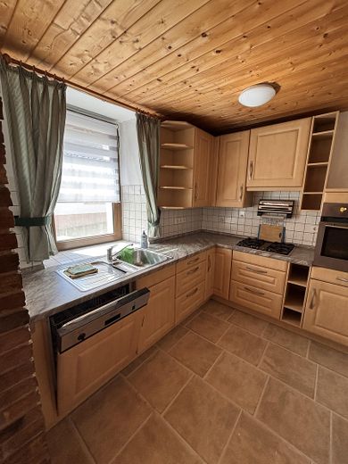 Einfamilienhaus in Unkenbach zur Vermietung – Foto 1