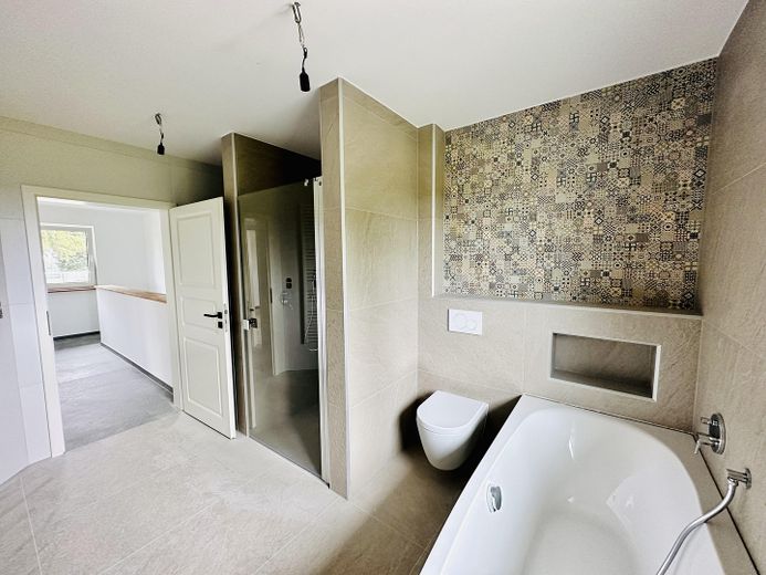 Einfamilienhaus zu vermieten – Foto 9